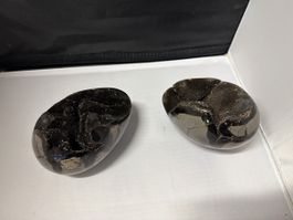 2 Septarien Eier mit Kristallen Deko Mineralien Set