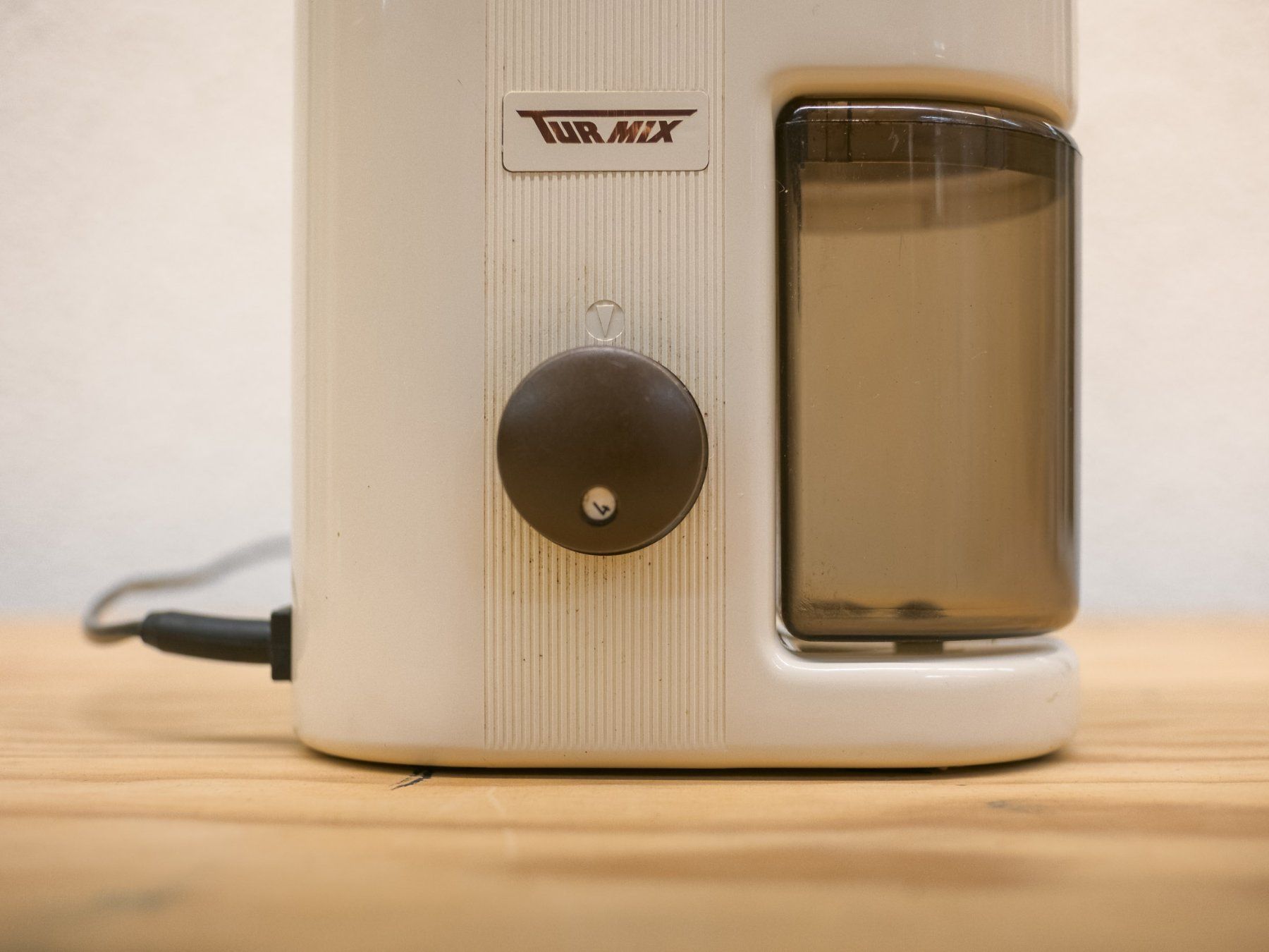 Turmix Elettrodomestici da cucina: Turmix Kaffeemühle - Designklassiker – Usato da Zürich venduto da don_emanuele 6