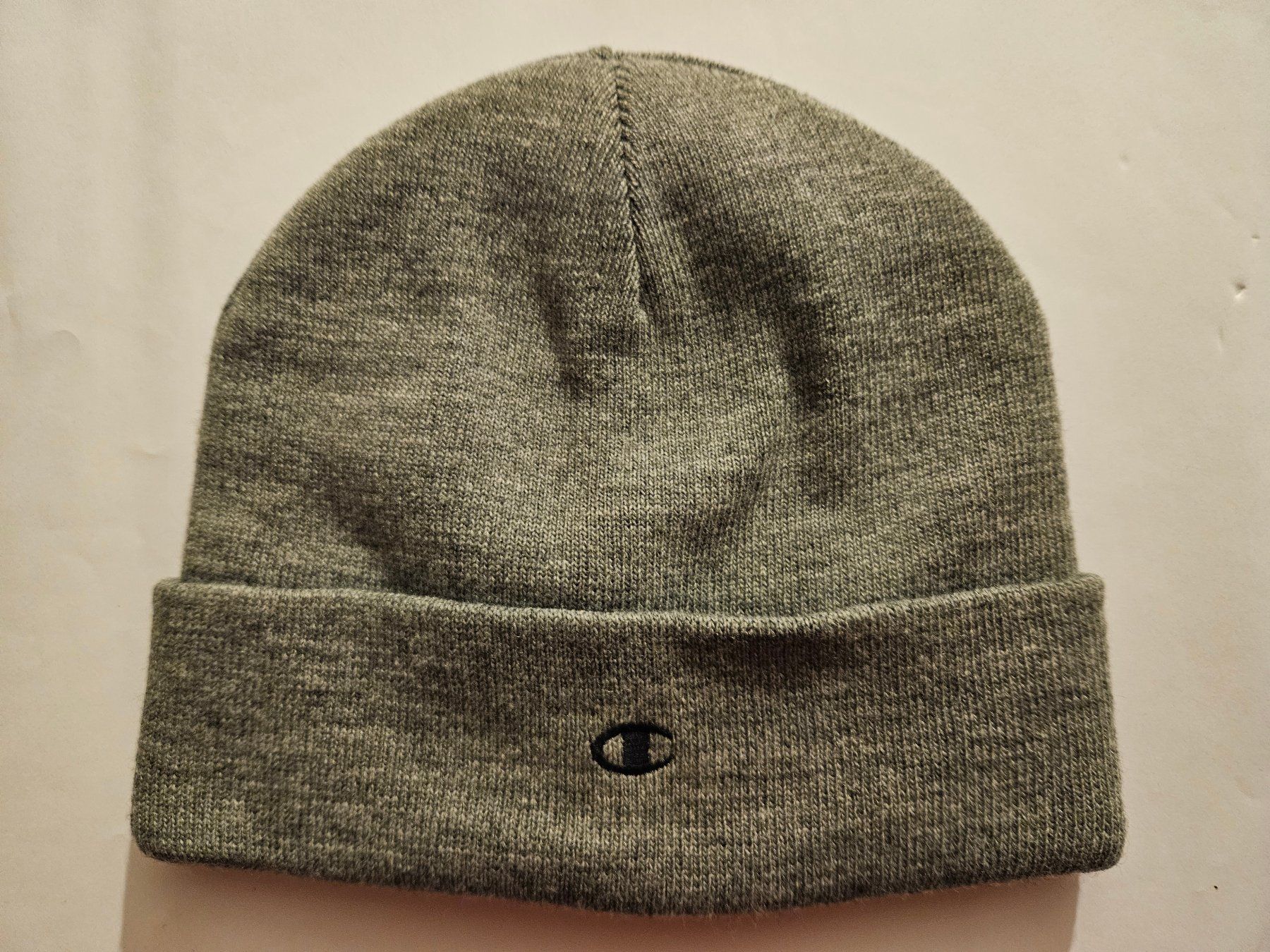 Champion Copricapi, berretti & cappellini: Kappe Champion Beanie Grau – Nuovo e nell'imballaggio originale da Zäziwil venduto da Lesny3