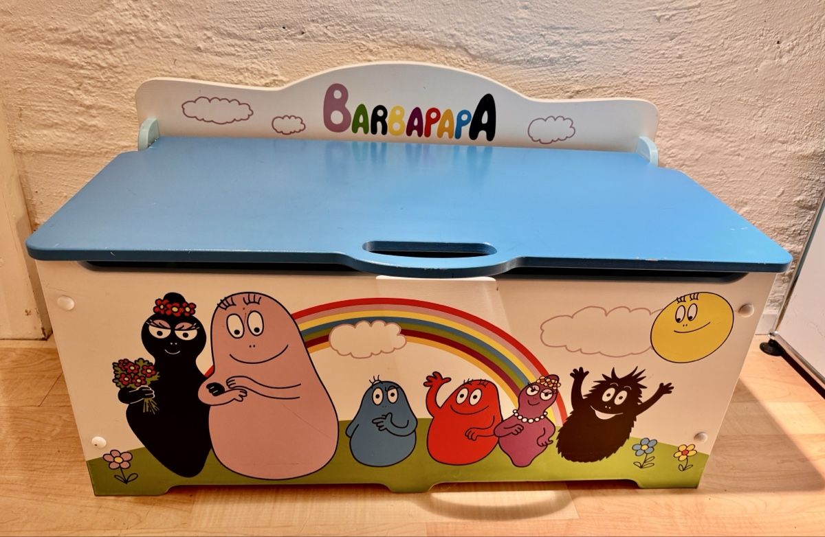 Cassapanche: Spielzeugtruhe Barbapapa Holz – Usato da Forch venduto da Tchoupitoulas