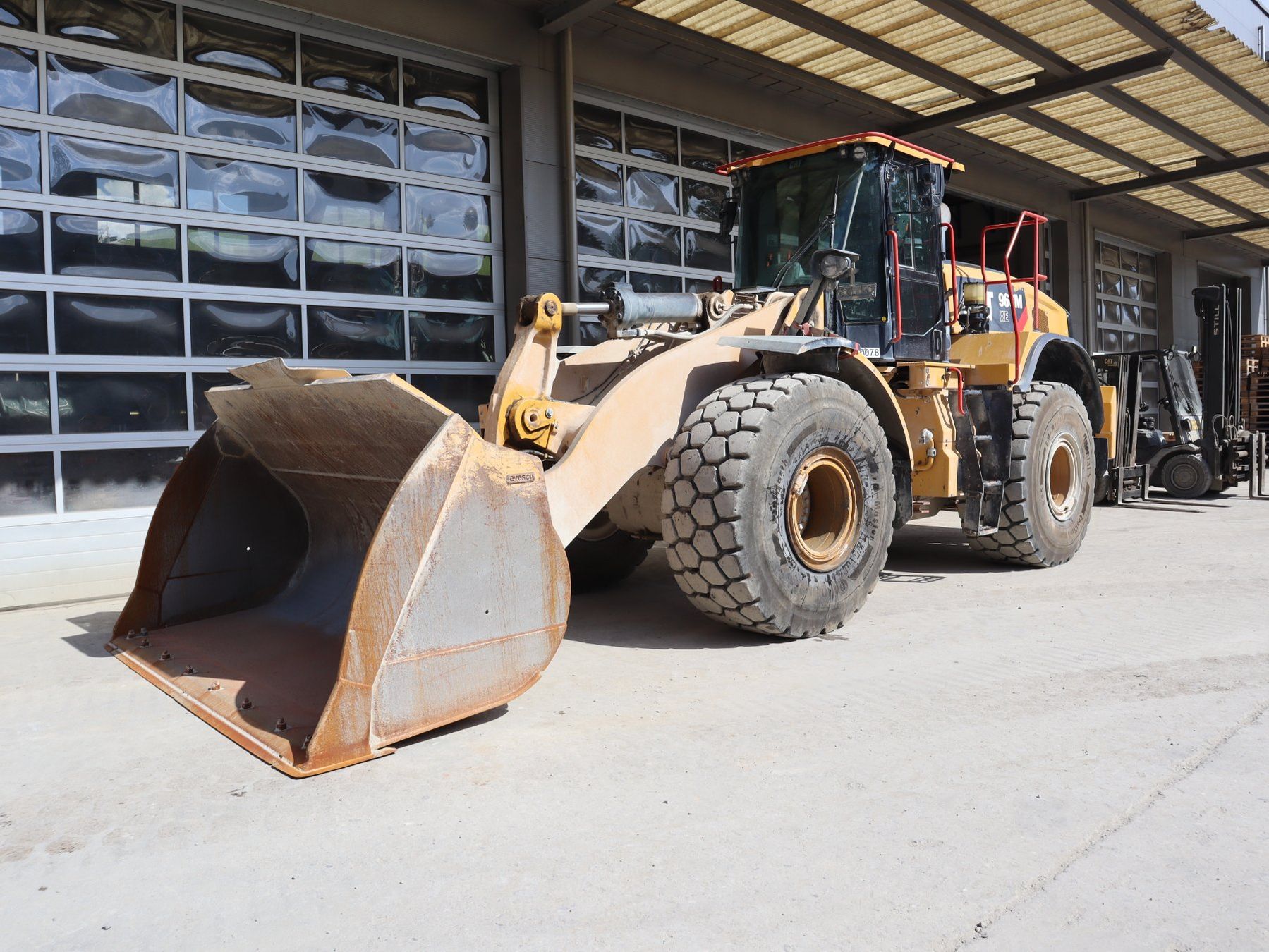 Tutte le macchine: Cat 966M XE Radlader – Usato da Hasle LU venduto da Arag08 3