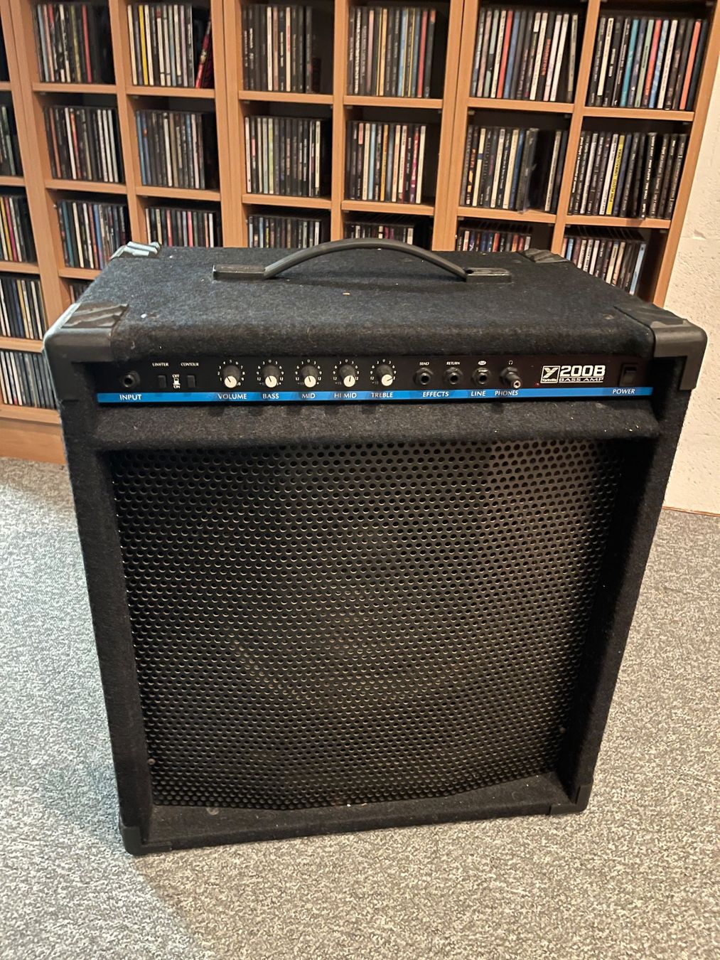 Amplificatori: Bassamp 200B Verstärker – Usato da Oberkulm venduto da Moonsrock