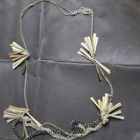 Collier tricolore