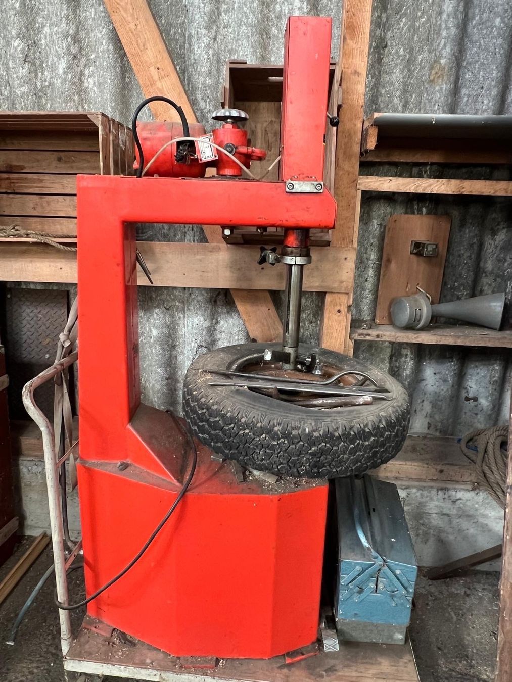 Tutte le macchine: Pneumaschine, als Dekoration – Usato da Basel venduto da jen_g6ky