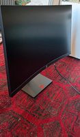 CURVED Gaming Monitor von OMEN-by HP 165hz