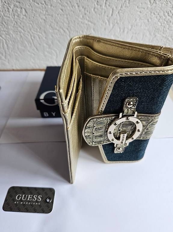 Portamonete:  portefeuille Guess – Usato da St-Barthélemy VD venduto da meal83 1