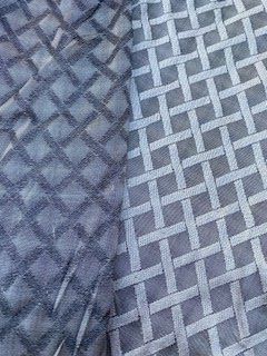 Tessuti: Jacquard Seide im Rautenmuster, Farbe grau/hellgrau B 1.15 m – Nuovo (secondo la descrizione) da Schwerzenbach venduto da einblick 1