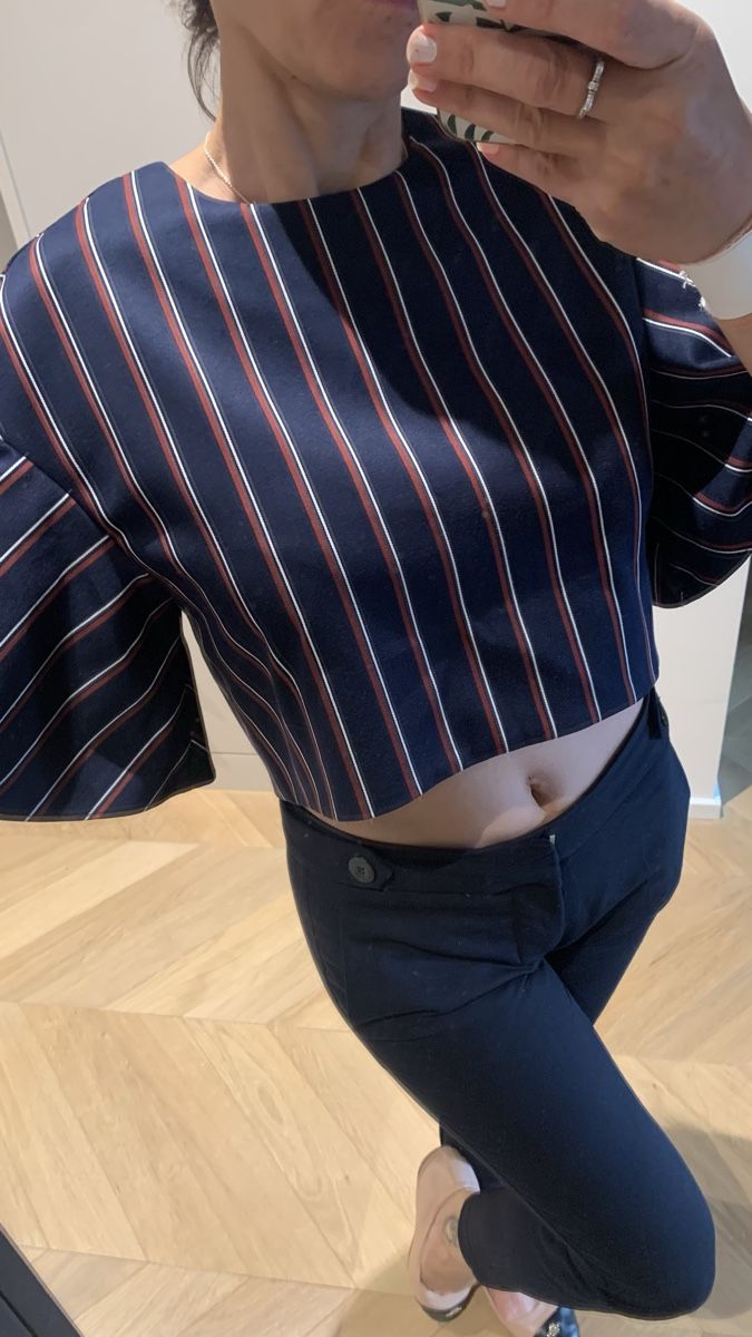 Closet London Camicette: TOP CLOSET Elegant Crop Top S/M – Usato da Zürich venduto da Angela_Fashion_Lover 8