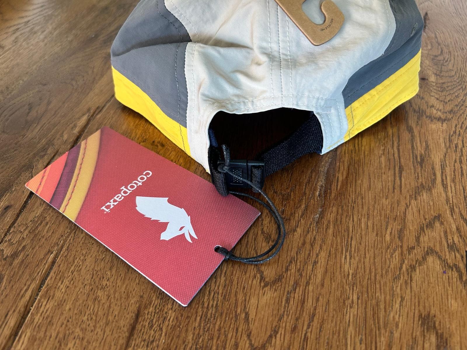Cotopaxi Chapeaux, bonnets & casquettes: Cotopaxi - Altitude Tech 5-Panel Hat – Neuf avec emballage d'origine à Cham par 9inches 1