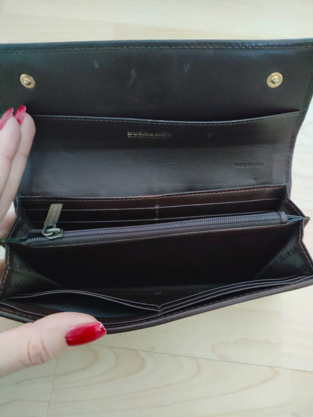 Burberry Portamonete: Burberry Portomonaie – Usato da Richterswil venduto da Auric87 1