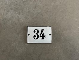 Altes Emailschild 34