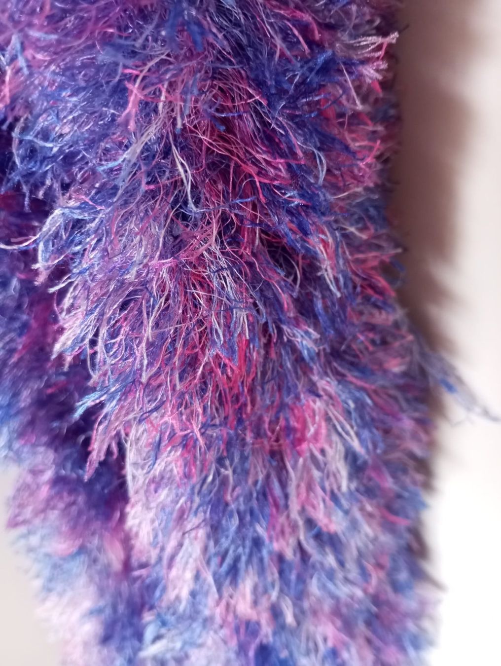 Foulard & Sciarpe: Violetter Woll Schal – Usato da Gwatt (Thun) venduto da lealisa007 1