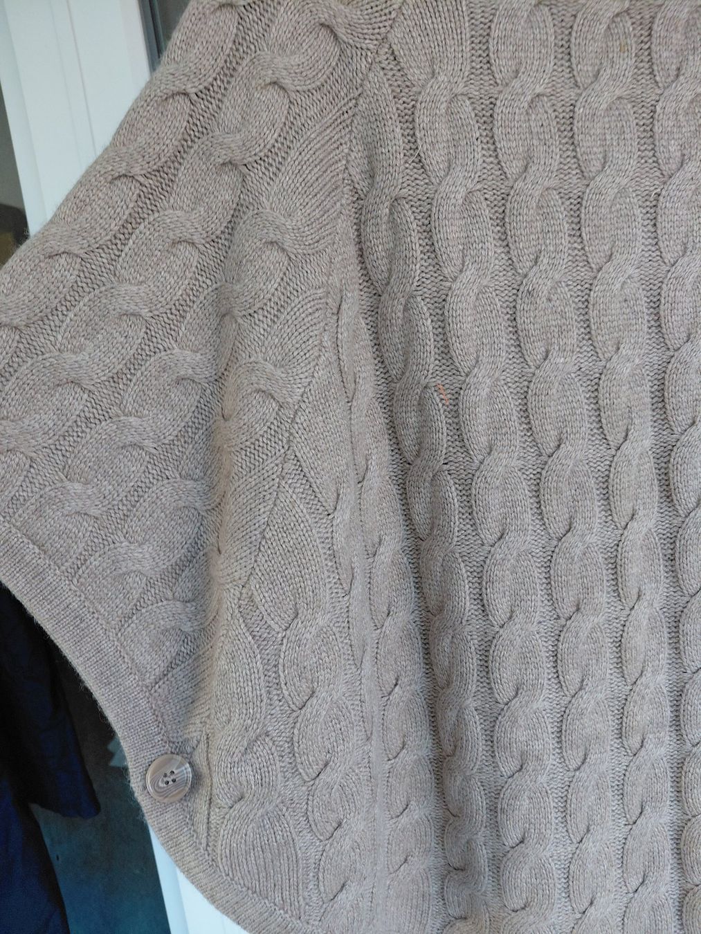 Ralph Lauren Altro in Moda donna: Cape RALPH LAUREN,neuwertig,160 Fr. – Nuovo (secondo la descrizione) da Bülach venduto da reguskon 1