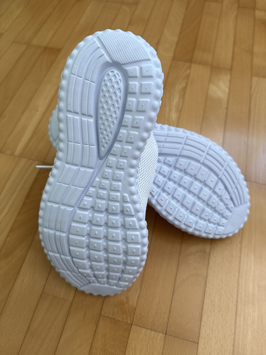 Scarpe da uomo: Pier one Sneaker Gr.39 – Nuovo (secondo la descrizione) da Winkel venduto da _OachKatzerl_ 1
