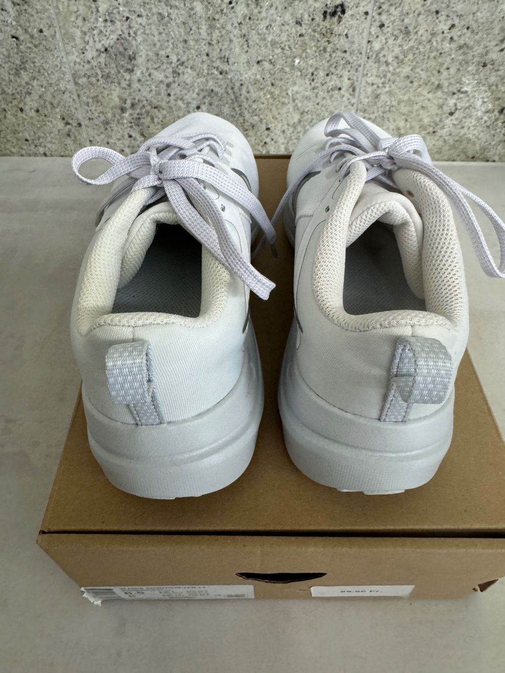 Nike Scarpe da donna: NIKE DOWNSHIFTER 12 - Grösse 37,5 – Nuovo e nell'imballaggio originale da Geroldswil venduto da Jeremy11 4