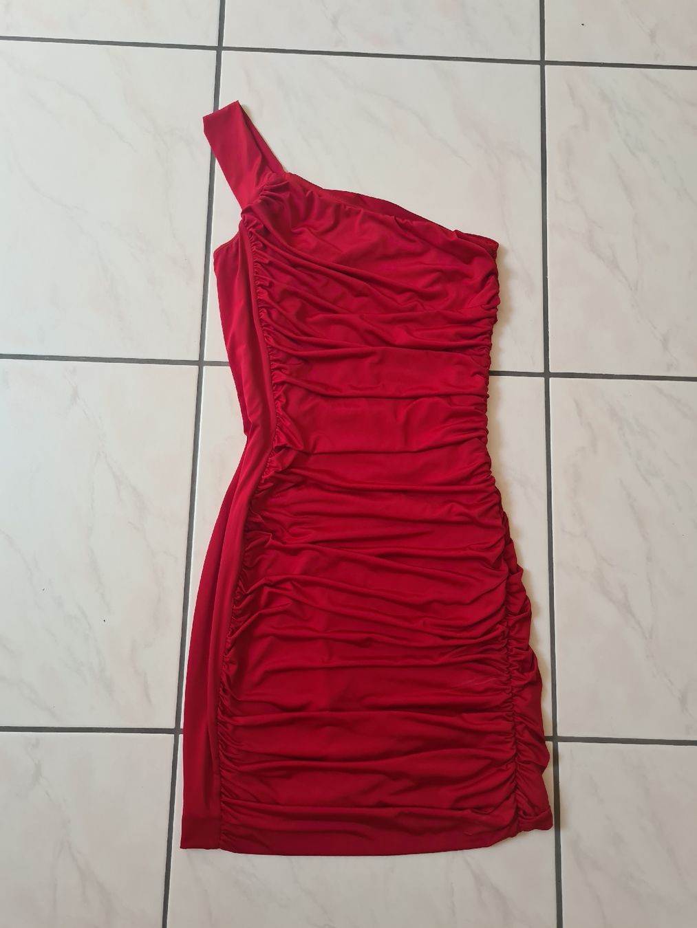 Vestiti: Rotes Cocktailkleid Gr. M – Usato da Ebikon venduto da Songbird85