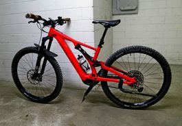 MOUNTAINBIKE Specialiced Grösse M