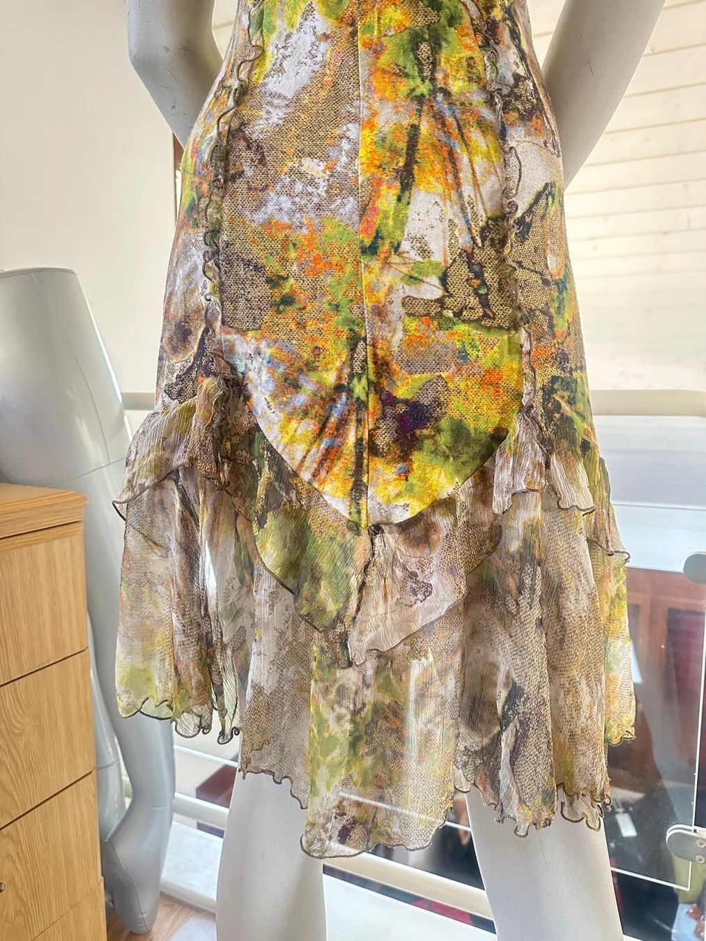 Vestiti: Schönes Seidenkleid GERMANO ZAMA – Usato da Neuhausen venduto da Lechasseur 7