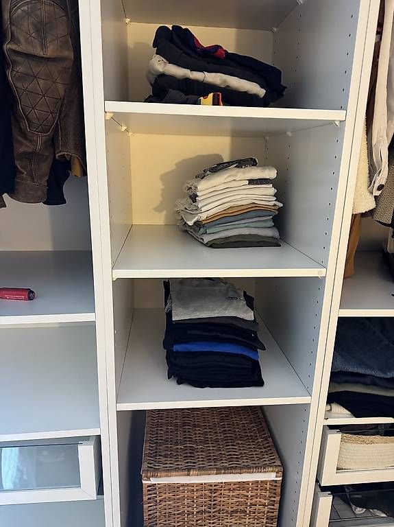 Scaffali: Regal Bretter Ikea 2stk – Usato da Zürich venduto da Hanglooi