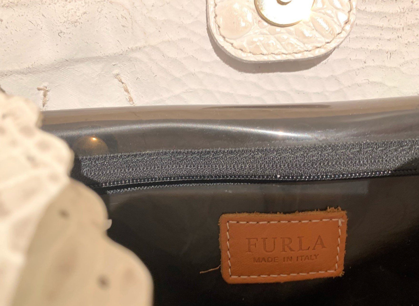 Furla Borse da donna: Furla Tasche, weiss – Nuovo (secondo la descrizione) da Füllinsdorf venduto da Bantrybay 6
