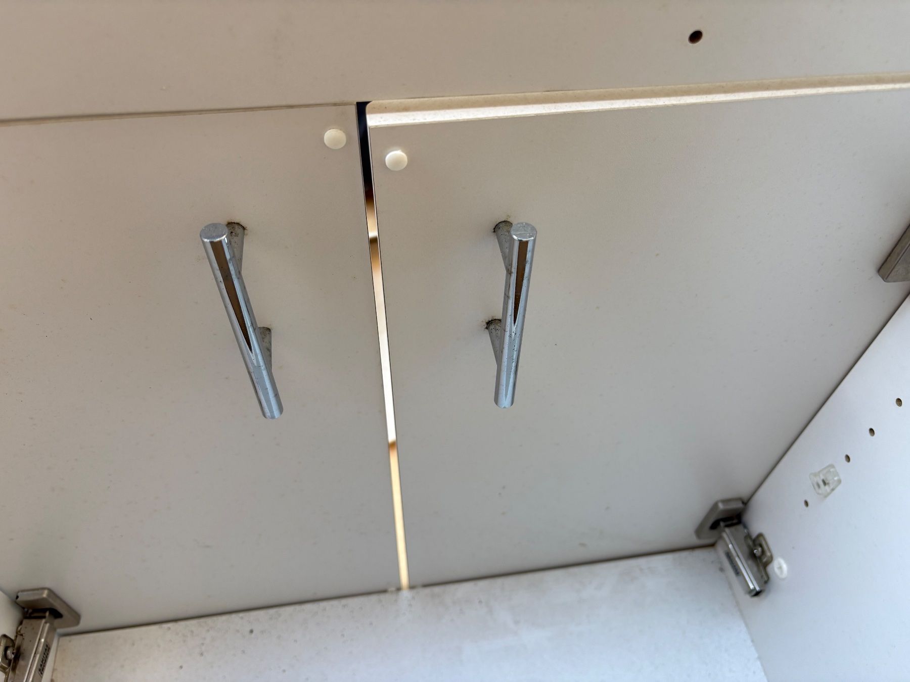 Lavabi & lavandini: Doppelwaschbecken mit Steinplatte mit Unterbaumöbel – Usato da Frieswil venduto da tentimesbigger 6