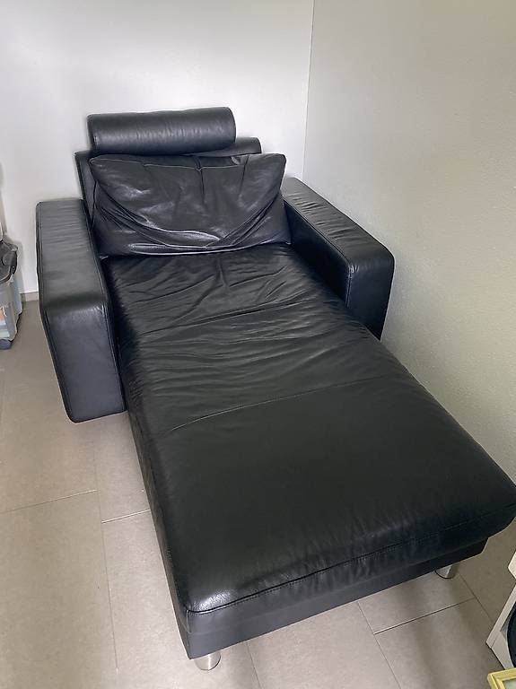 Stressless Divani: Stressless Longseat schwarz – Usato da Baar venduto da naeggi