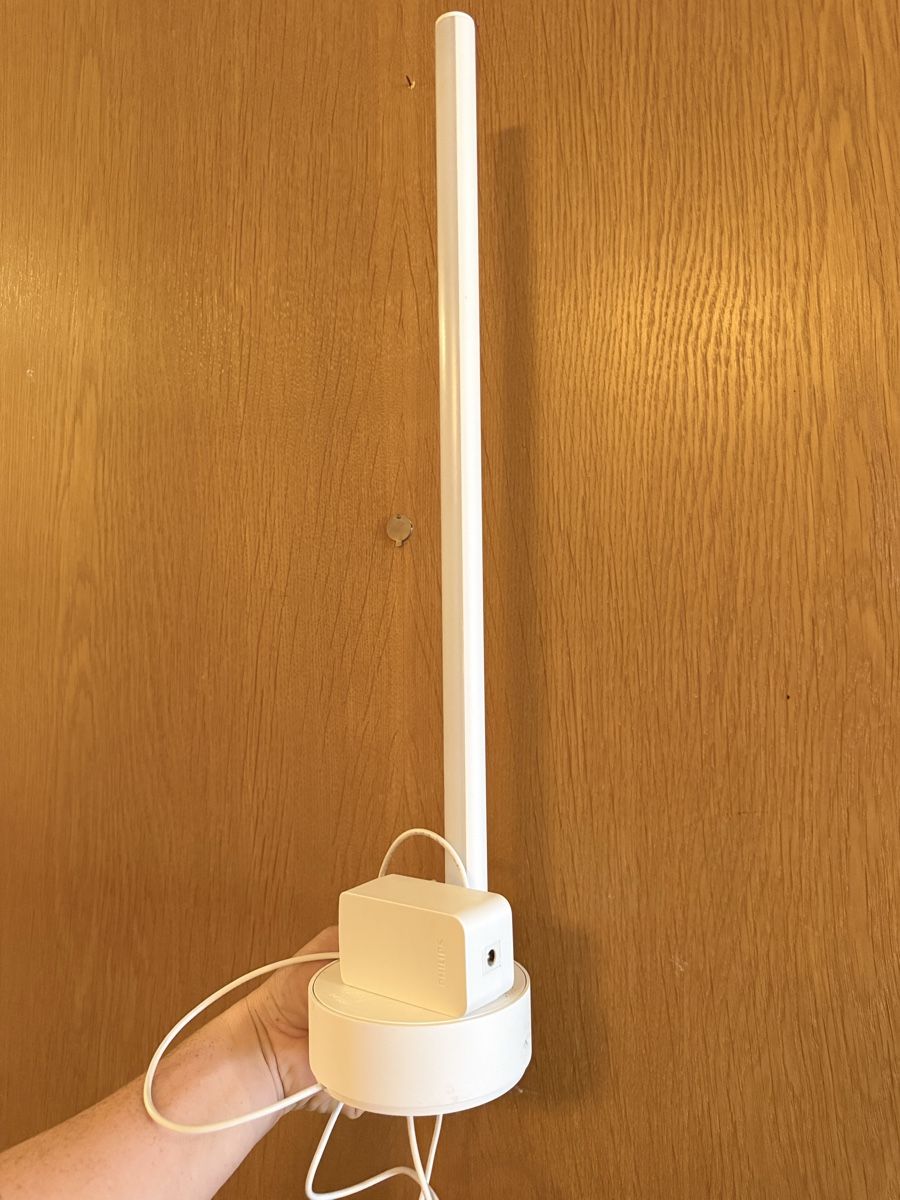 Philips Lampade: Philips Hue Gradient Signe Tischleuchte – Usato da Bettlach venduto da Barbapapa1983