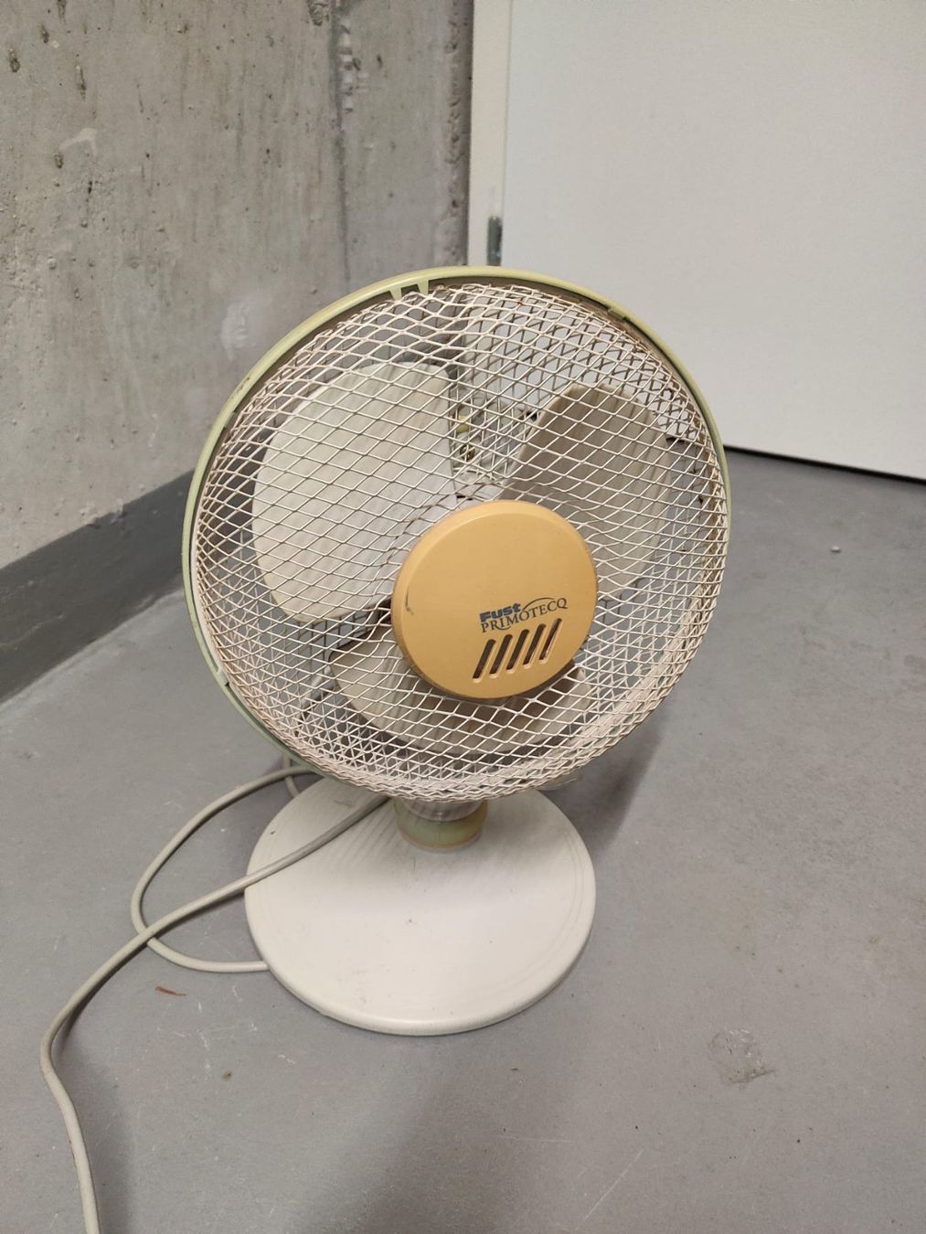 Primotecq Ventilateurs: Tisch Ventilator 3 Stufen – D'occasion à Olten par Bosko2k