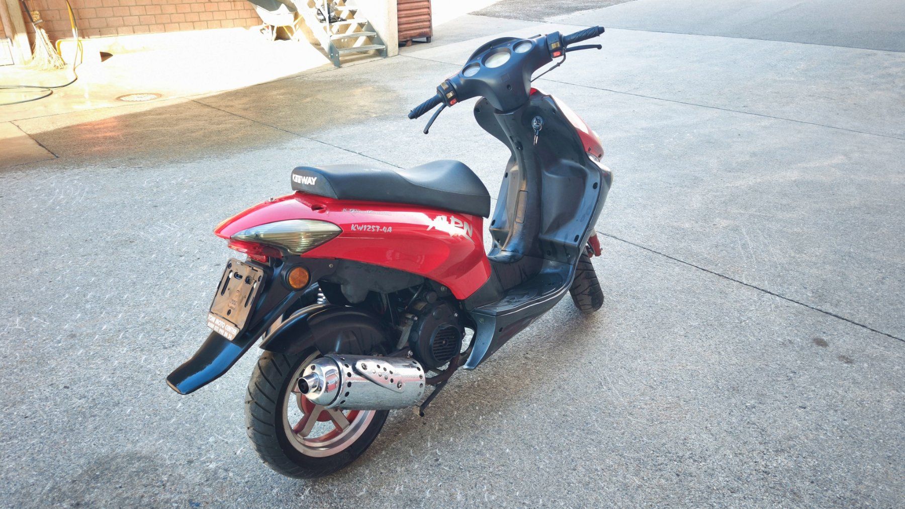 Keeway Scooter: Roller Keeway Arn 125 – Usato da Niedermuhlern venduto da 7810 3