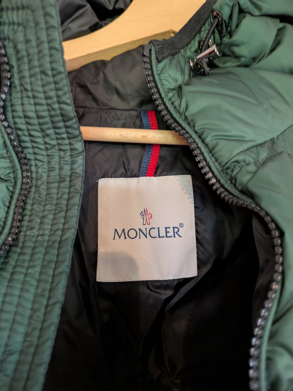 Moncler Giacche: Moncler Daunenjacke – Nuovo (secondo la descrizione) da Ottikon venduto da Oott7 1