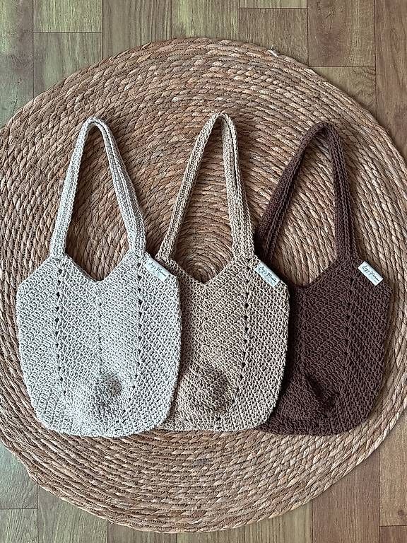 Borse da donna: Handmade crocheted tote bag beige new – Nuovo e nell'imballaggio originale da Lossy venduto da Jungs_Macrame