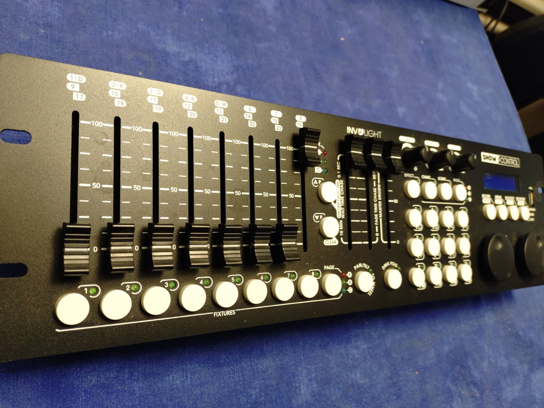 Sistema di controllo: DMX 512 Controller INVOLIGHT – Nuovo e nell'imballaggio originale da Tägerschen venduto da Tech-World7 3