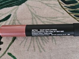 NARS Bettina Velvet Matte Lip Pencil, neu!