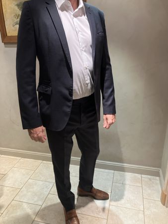 Hugo Boss Anzug, Grösse 102, Dunkelblau, Top Zustand! (53)