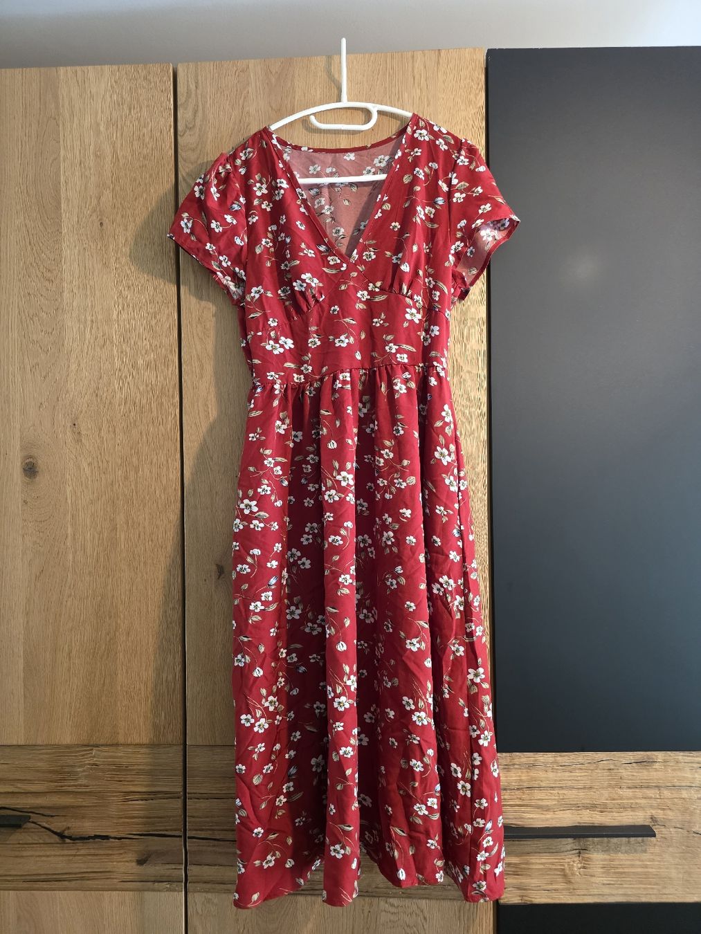 Vestiti: Sommerliches, rotes Blumenkleid, Grösse M – Nuovo (secondo la descrizione) da Dicken venduto da anita-123 1