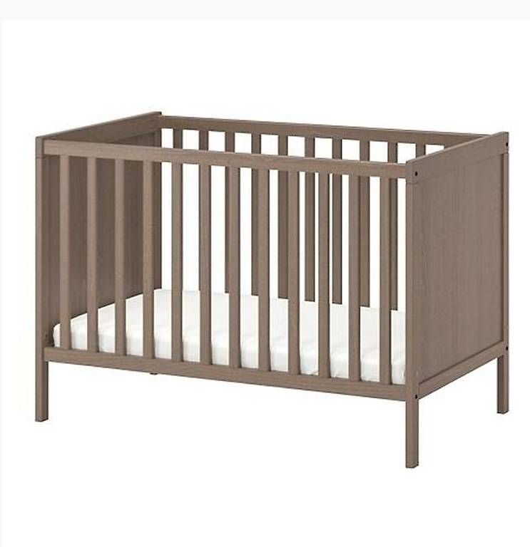 Ikea Betten: Berceau/lit enfant + matelas – Neu (gemäss Beschreibung) aus La Chaux-de-Fonds von kellina 1