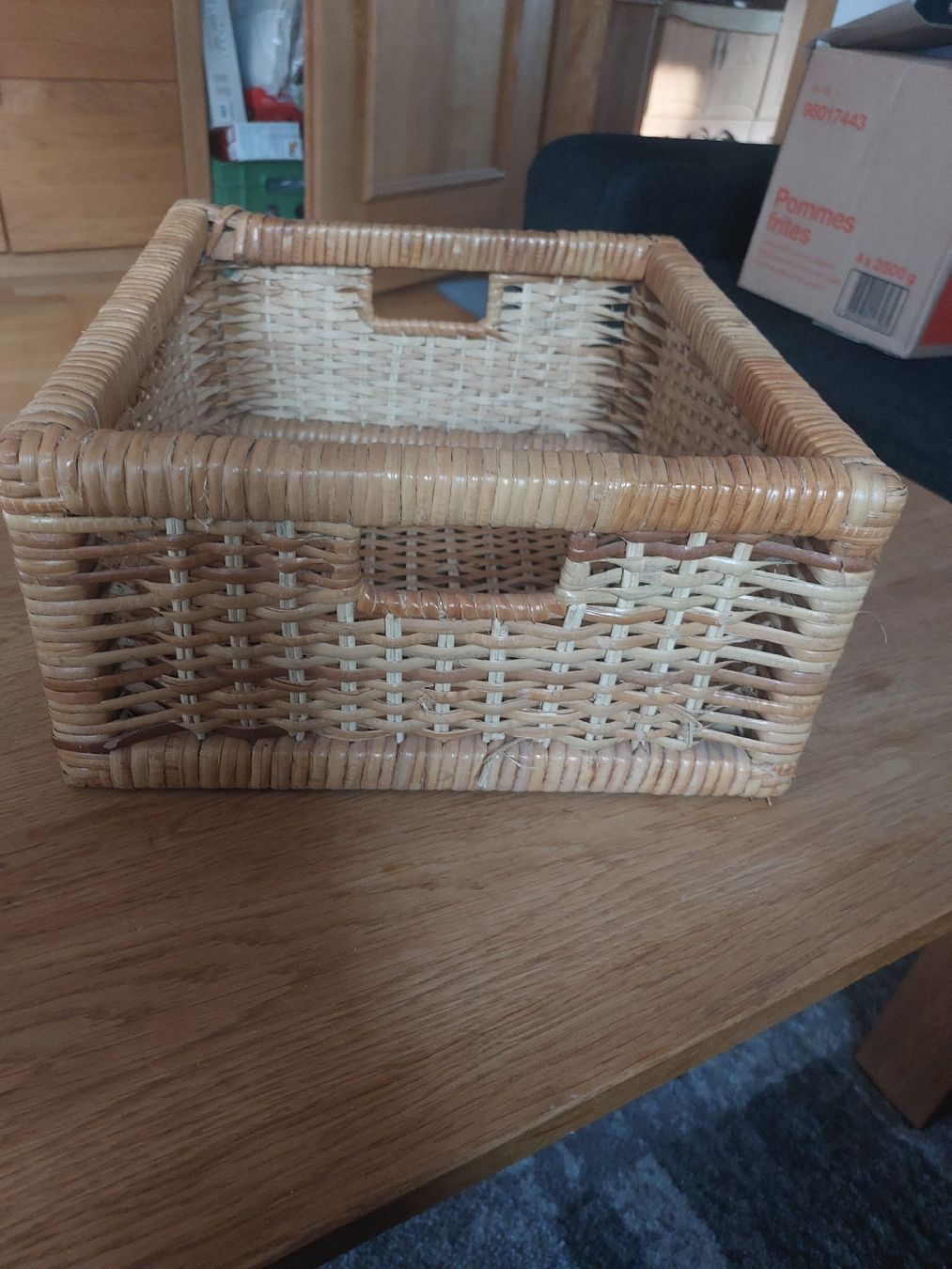 Altro per la casa: Tolles Weidenkörbli 32x35cm – Usato da Landquart venduto da Cedes 1