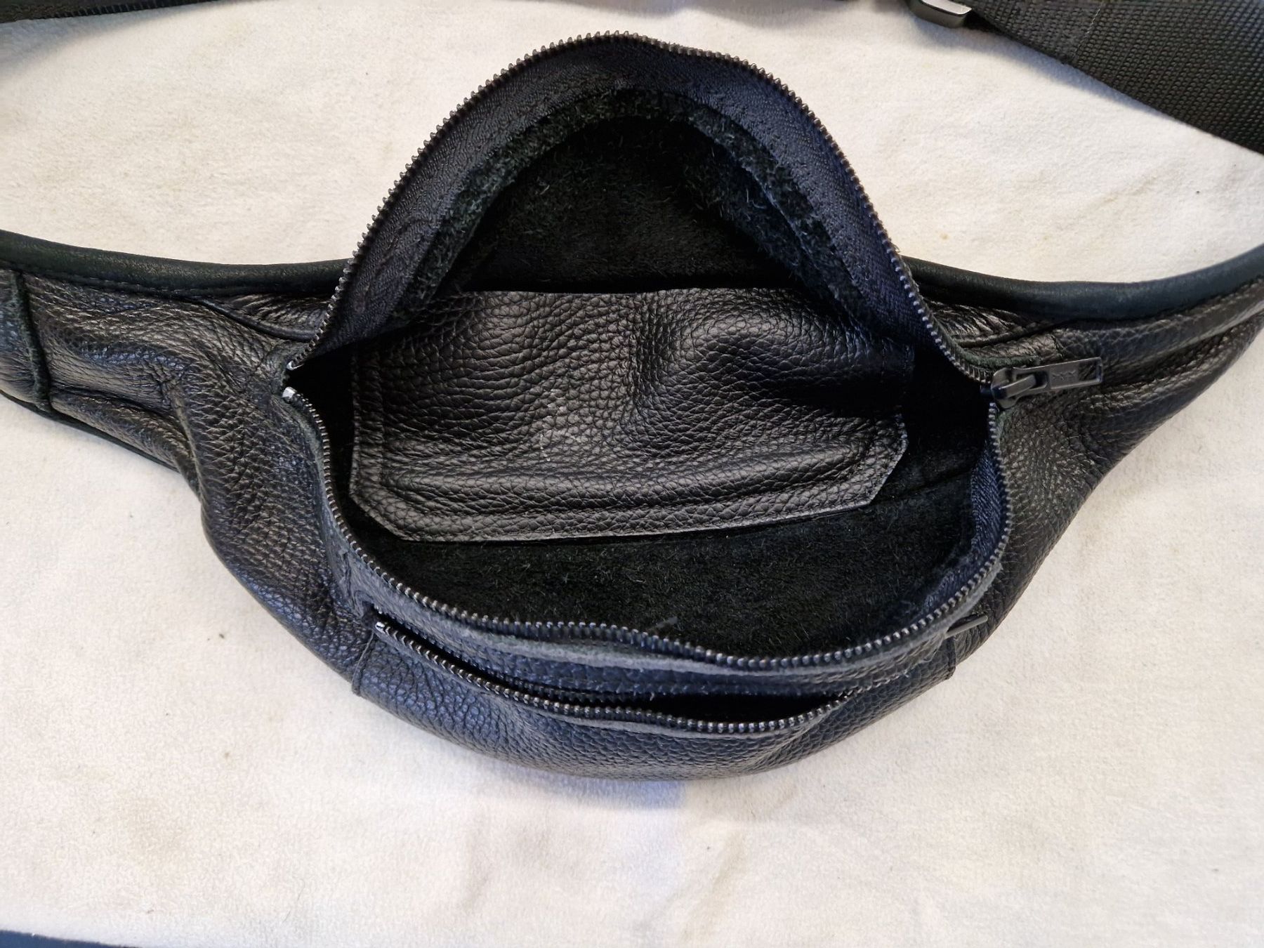 Borse: Motorrad Bauch Tasche schwarz – Usato da Wädenswil venduto da verebe 1