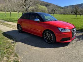 Audi S1