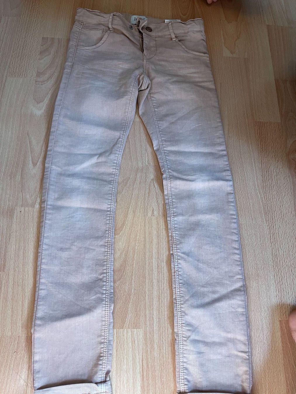Pantaloni: LMTd Jeans 146 – Nuovo (secondo la descrizione) da Muttenz venduto da Susanne81002