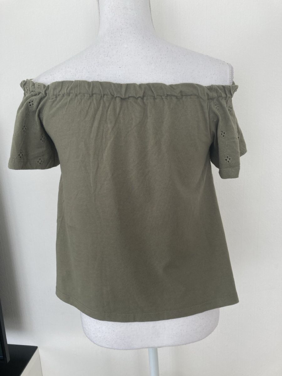 T-shirts: Oberteil S – D'occasion à Küssnacht am Rigi par Anacerna 2