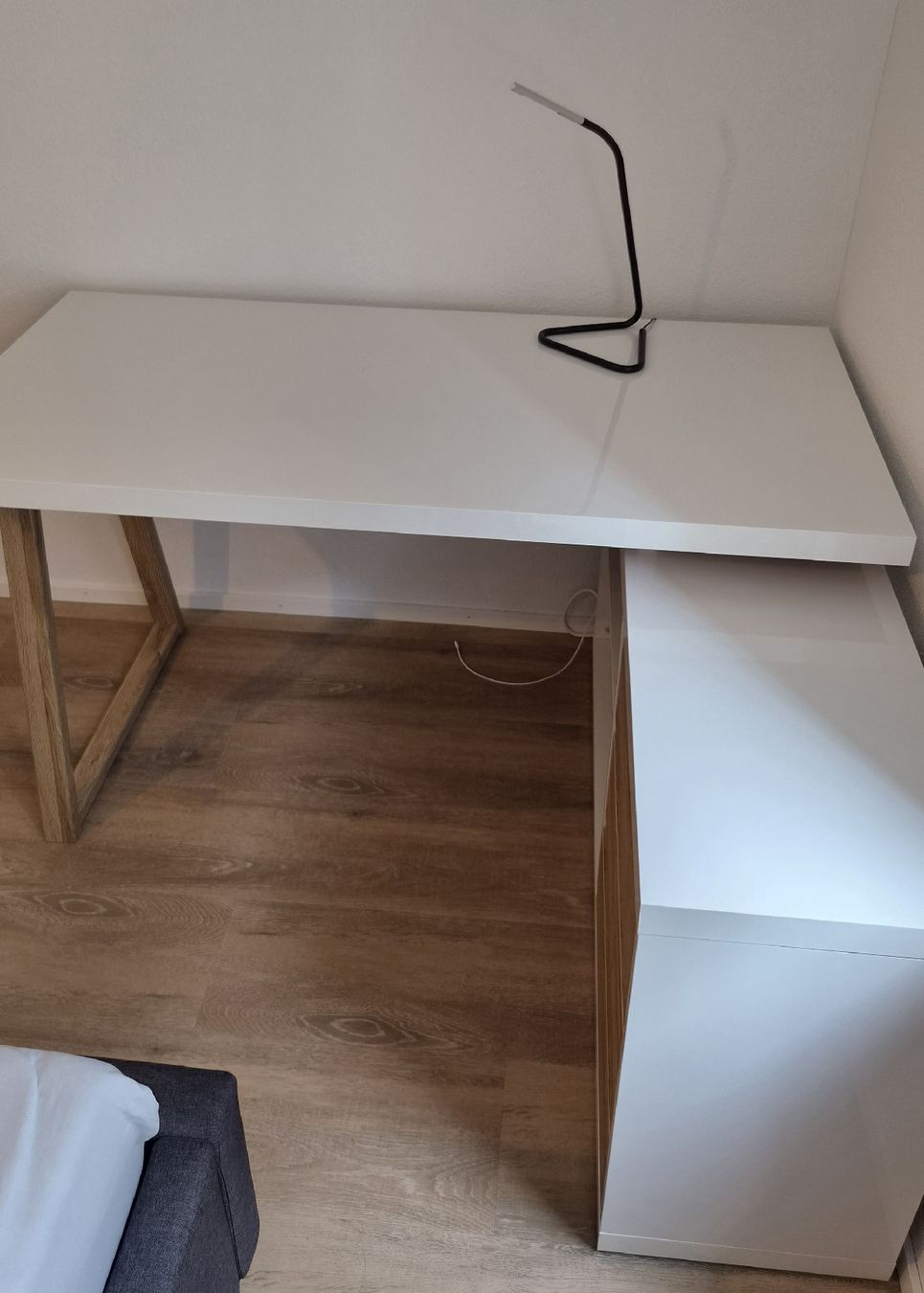 Schreibtische: ECKSCHREIBTISCH – Neu (gemäss Beschreibung) aus Luzern von spi_kv7m 2