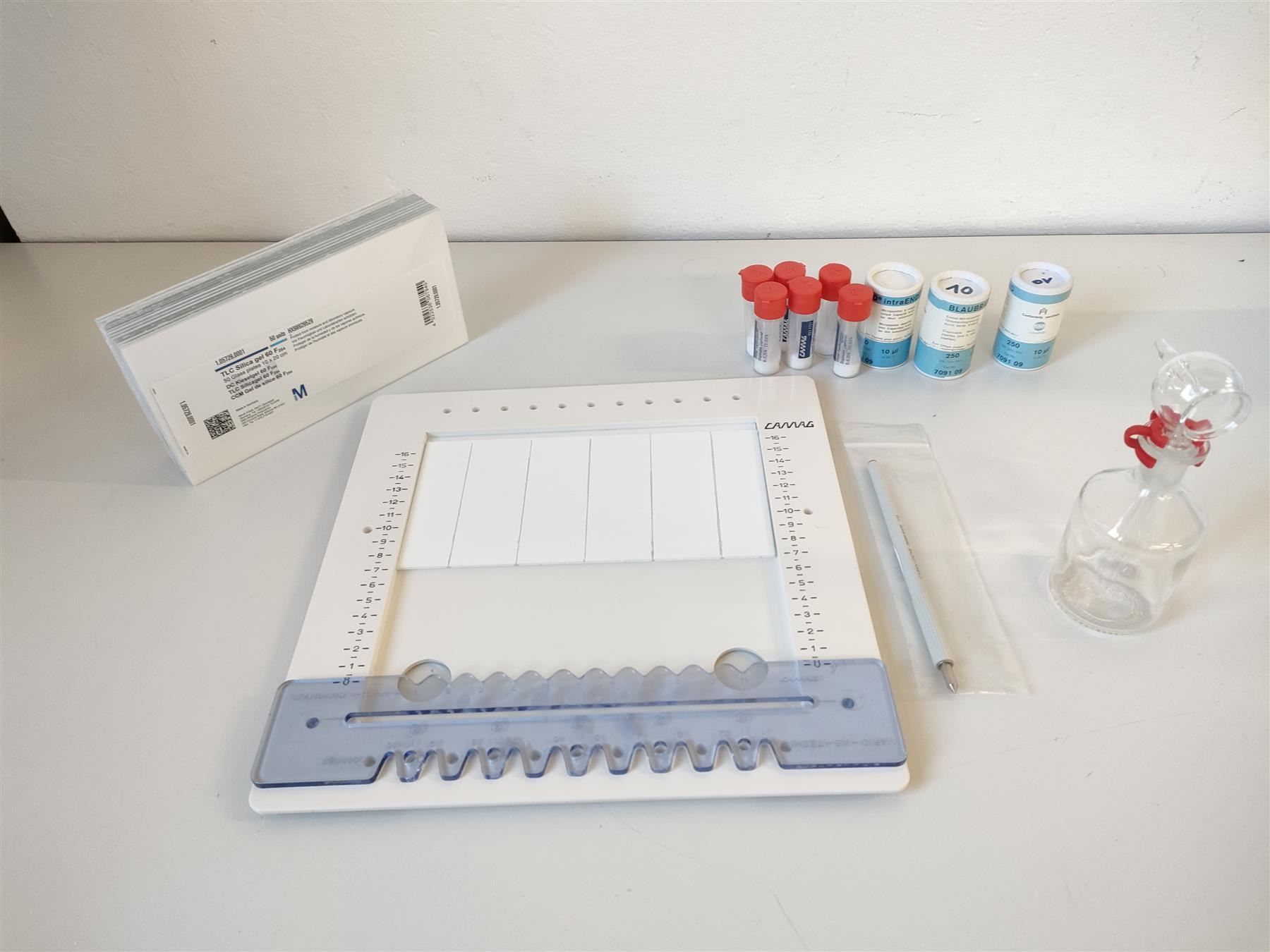 Alle Maschinen: Dünschicht-Chromatograpie Spotting Guide – Gebraucht aus Niederdorf von LeptonAG_Labor 2