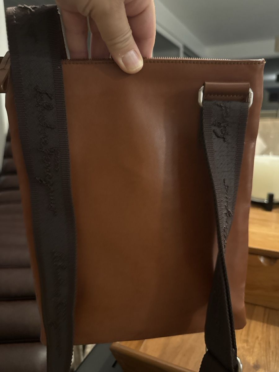 Salvatore Ferragamo Borse: Salvatore Ferragamo Messenger Bag – Usato da Bursins venduto da jps_dn5y 4