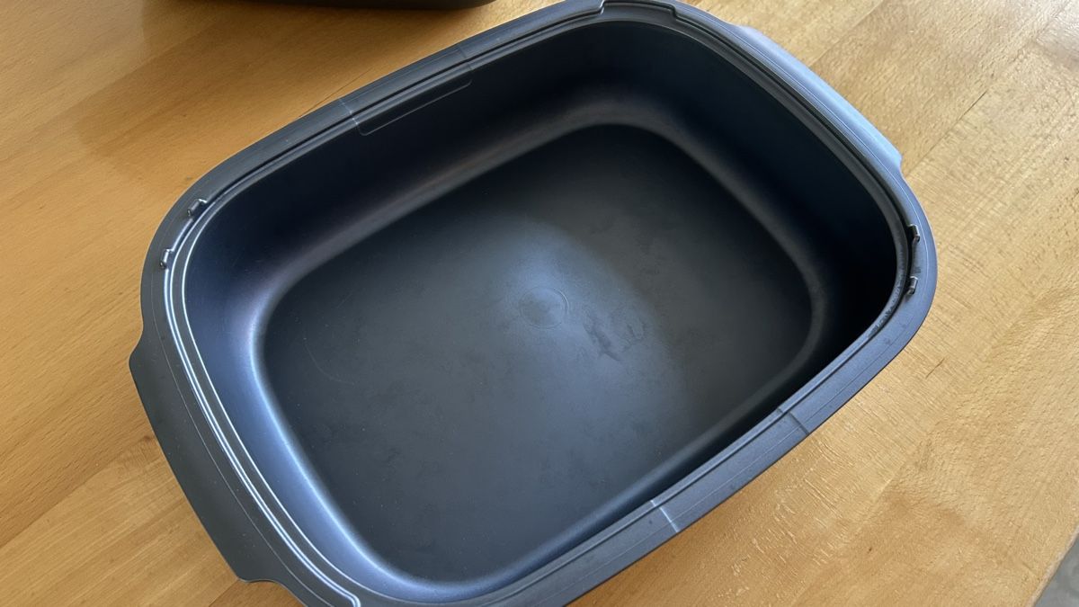 Tupperware Backformen: UltraPro Tupperware 5.7l & 3.3l  – Gebraucht aus Dotzigen von rapunzel03 1
