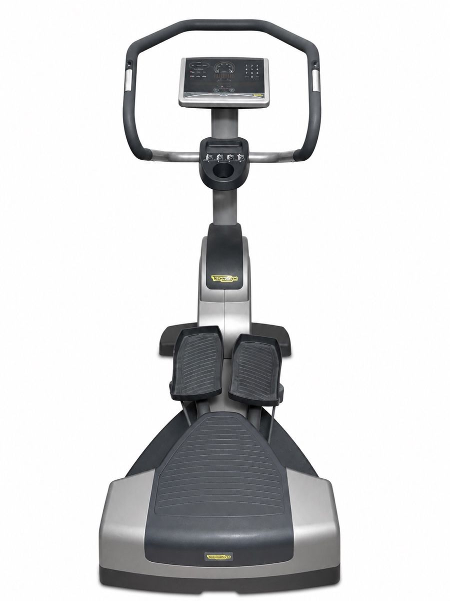 Technogym Hometrainer: Technogym  Eliptical – Usato da Allschwil venduto da 197_r5w9