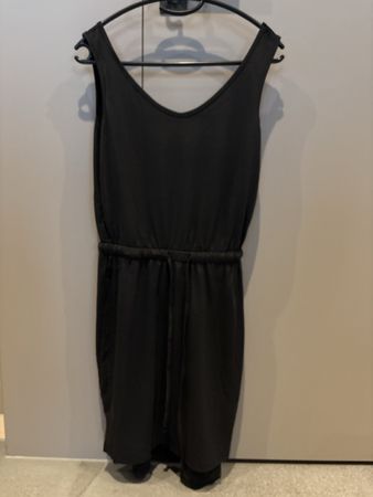 Sommerkleid Schwarz Grösse S, leicht & luftig