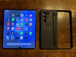 Samsung Galaxy Z Fold5 512GB + S-Pen Case