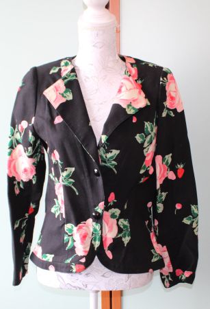 Jacke von *UNGARO*