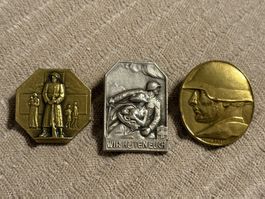 3 Abzeichen: Nationalspende 1918 - Rotes Kreuz 1940